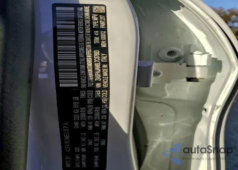 2020 Alfa Romeo Stelvio z USA, uszkodzony, nr VIN ZASPAJAN8L7C87683